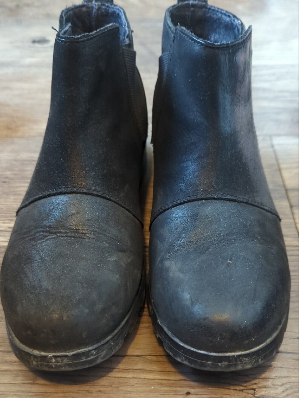 Women Black Sorel Chelsea Boots - Stylish Slip-On Ankle Shoes - Picture 2 of 4